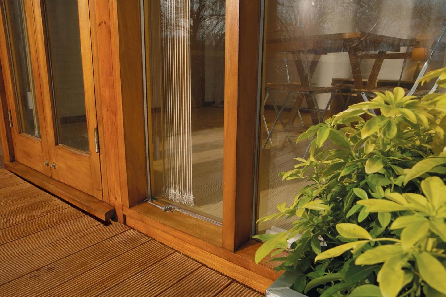 Ronseal Natural Oak Satin Woodstain | Soft or Hard Wood | Quick Drying | 250ml