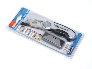 Push Button Lock Back Knife