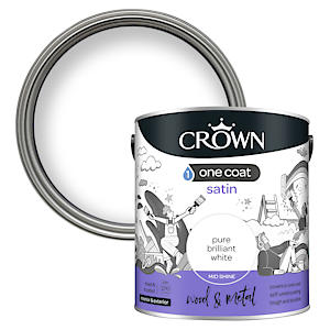 Crown One Coat Gloss, Pure Brilliant White 750ml