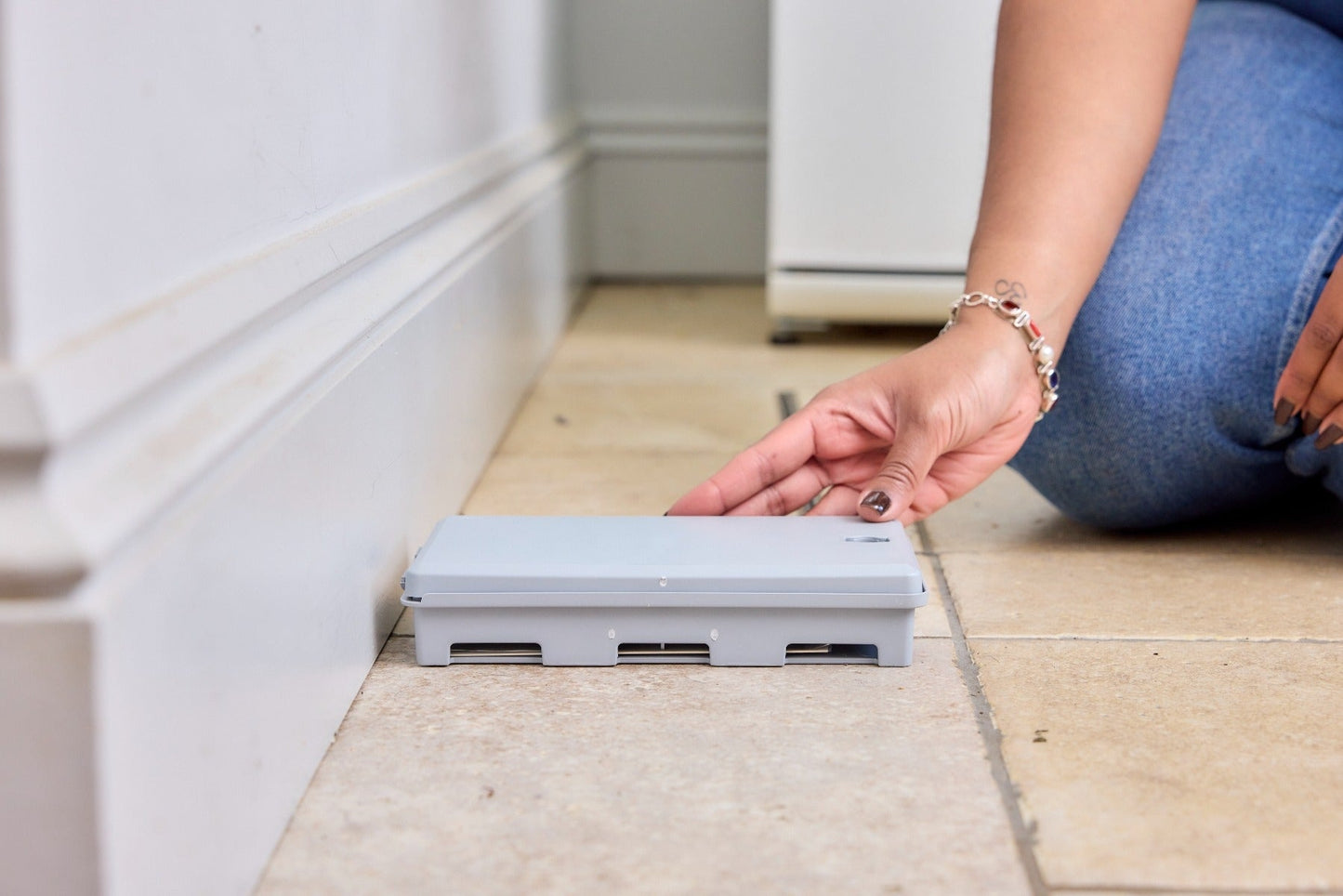 Zero In® Ant & Crawling Insect Trap | Non-Toxic | Poison Free