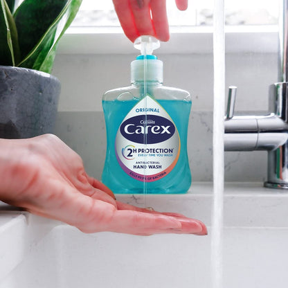 Carex Original Antibacterial Liquid Hand Wash 250ml KJEYS2502