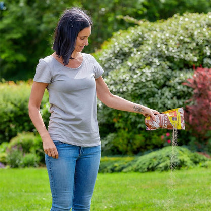 The Big Cheese Cat And Dog Scatter Granules - 750G, Covers 250 M2