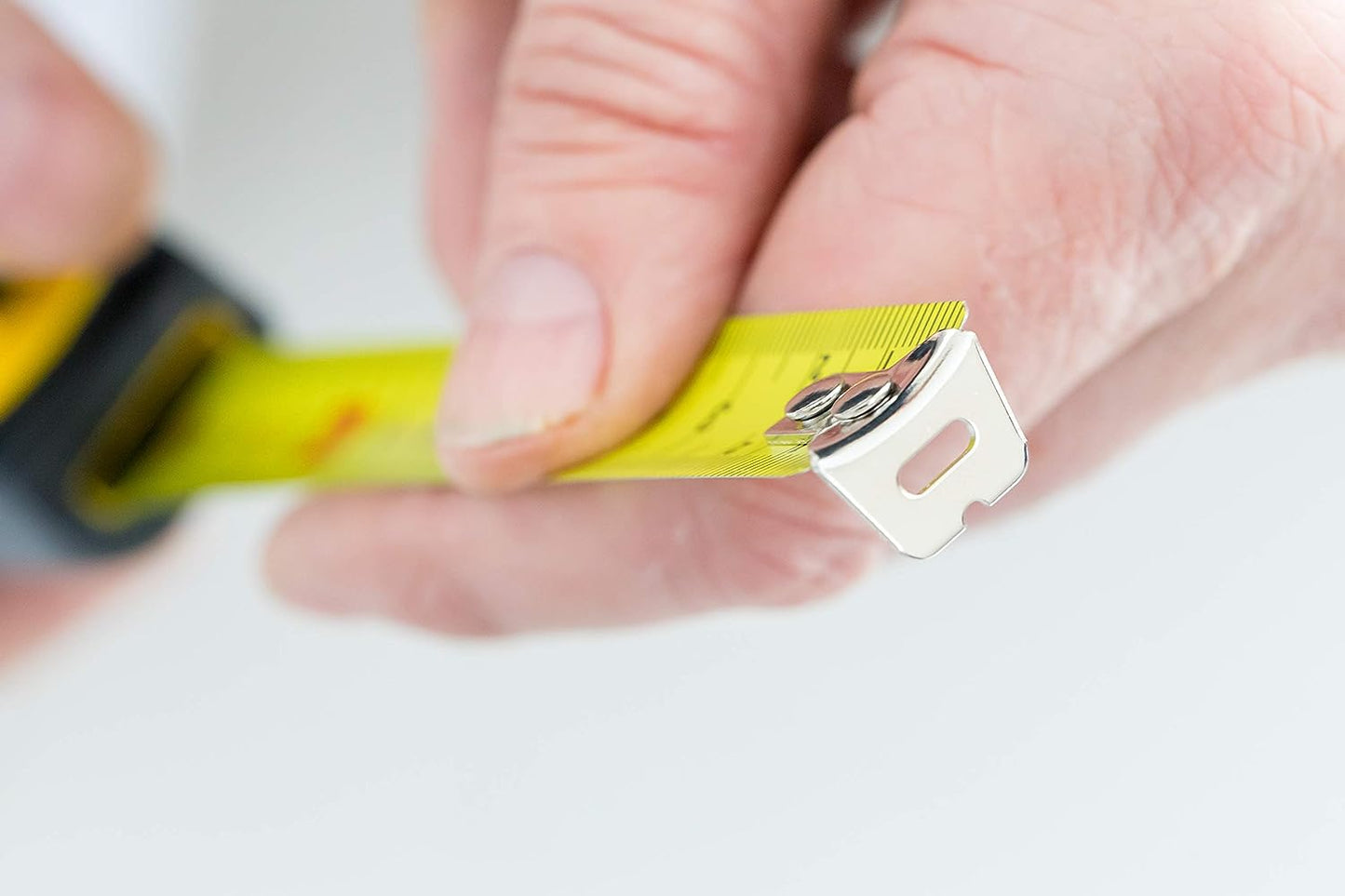 Stanley Retractable Tape Measure with Belt Clip 5 Metre 0-30-696