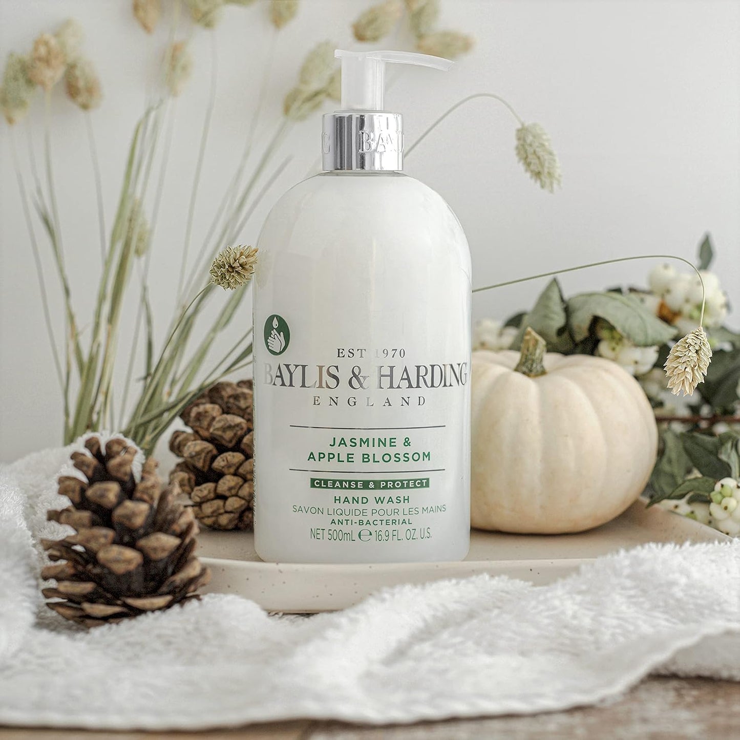 Baylis & Harding Jasmine & Apple Blossom Anti Bacterial Hand Wash 500ml