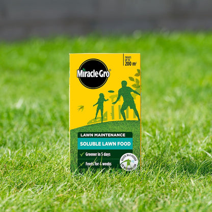 Miracle-Gro EverGreen Water Soluble Lawn Food 1kg