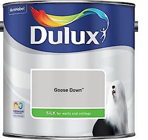 Dulux Silk Emulsion Paint For Walls And Ceilings - White Mist 2.5 Litres