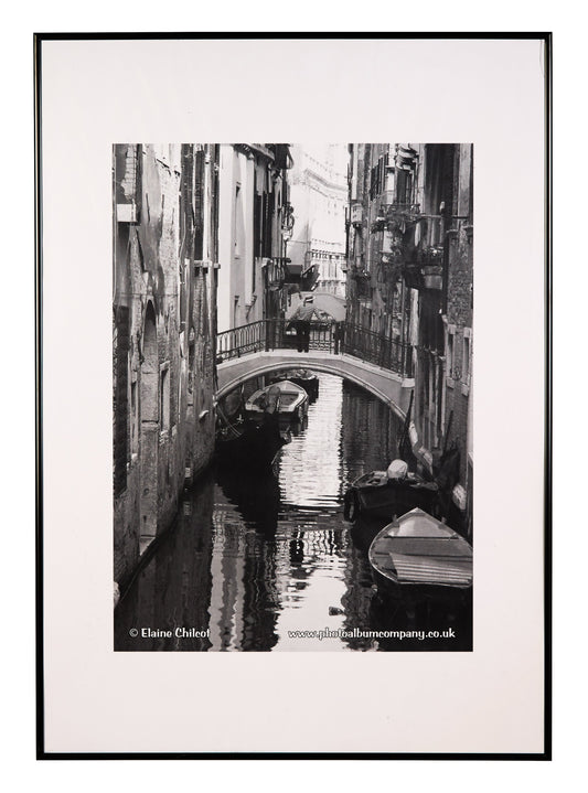 Photo Album Co Certificate/Photo Frame A3 Aluminium Frame Plastic Front Black - PAAFA3BBLK