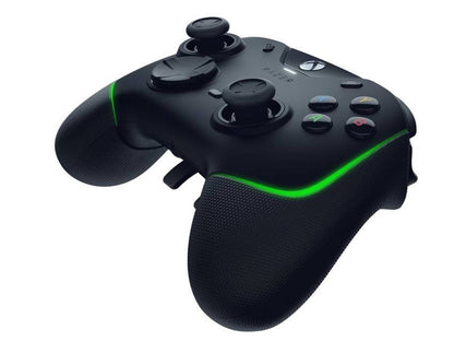 Razer Wolverine V2 Chroma Xbox Analogue Wired Gamepad Black